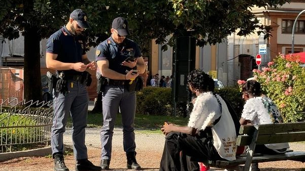 Proseguono i controlli della polizia nella zona della stazione, da tempo una delle zone più calde della città