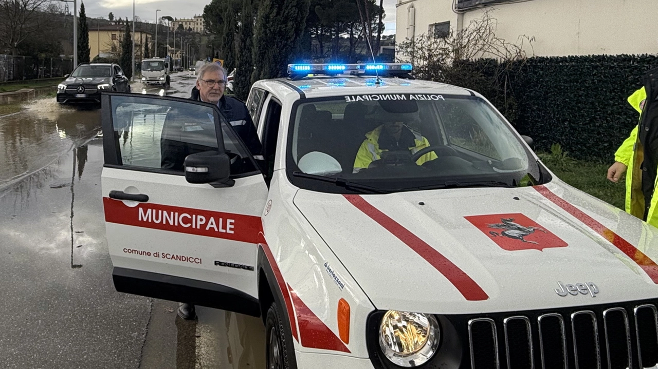 Telecamere al vaglio degli agenti della polizia municipale