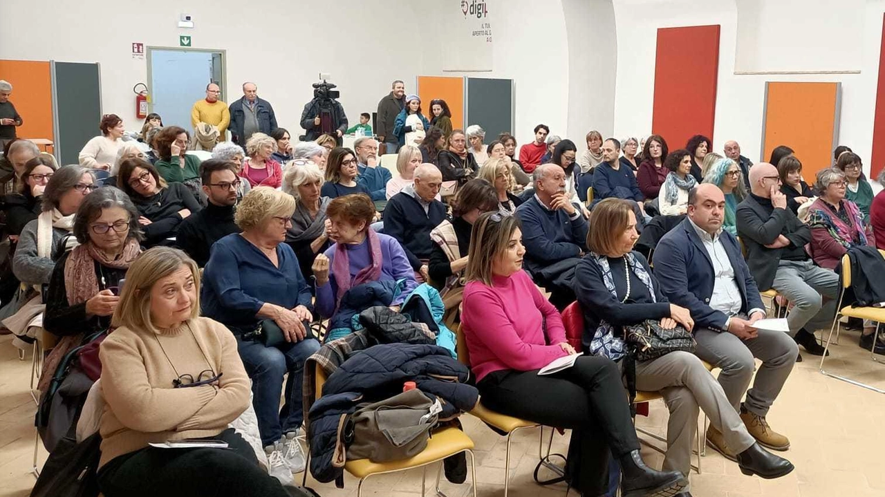 ORVIETO Un Consultorio che ha dovuto funzionare per molto tempo senza la figura del ginecologo. Una contraddizione in termini che...