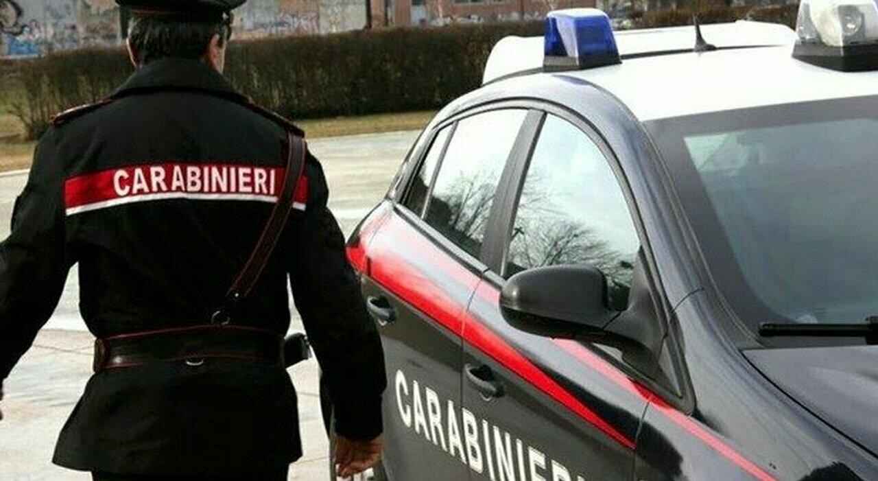 https://www.lanazione.it/image-service/view/acePublic/alias/contentid/MGI5MTk4MTktZTExOS00/0/carabinieri.jpeg