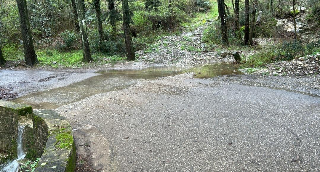 Montemurlo, piccoli smottamenti in collina