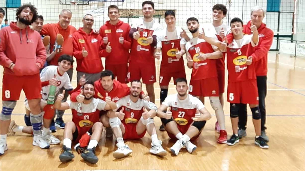 Comincia la poule promozione, nel campionato di C maschile, per la formazione del Colle Volley (nella foto). Dopo una splendida...