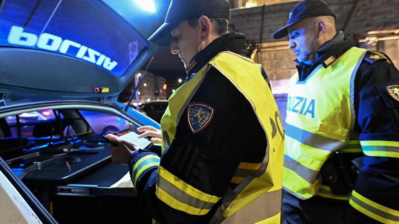 L’intervento di una pattuglia della Sottosezione di Pontremoli che si trovava a pattugliare l’autostrada A15 tra Santo Stefano Magra e Aulla