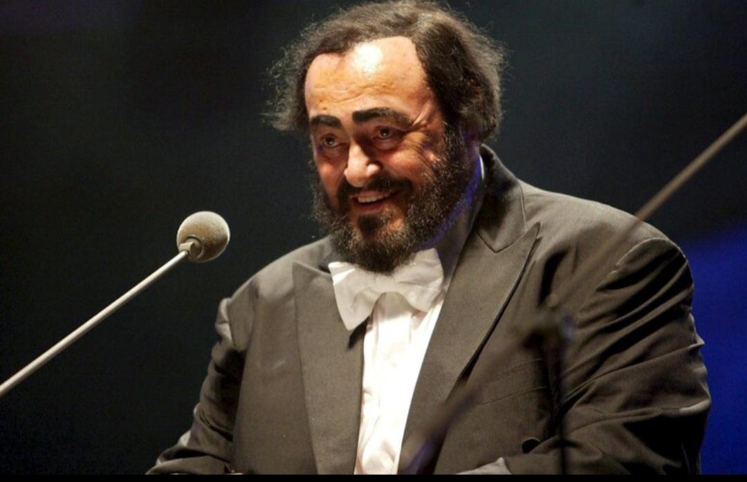 Luciano Pavarotti 