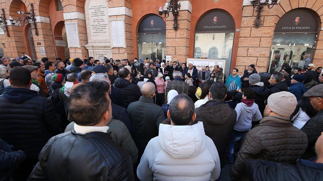 In piazza le Comunità islamiche: "Lanciamo un messaggio di pace"