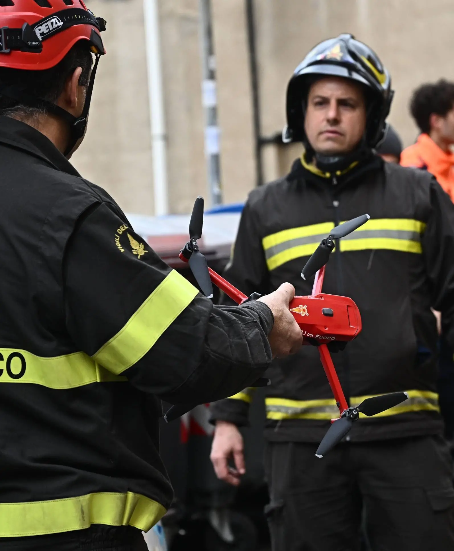 Sospetta fuga di gas a scuola, evacuati 200 bambini