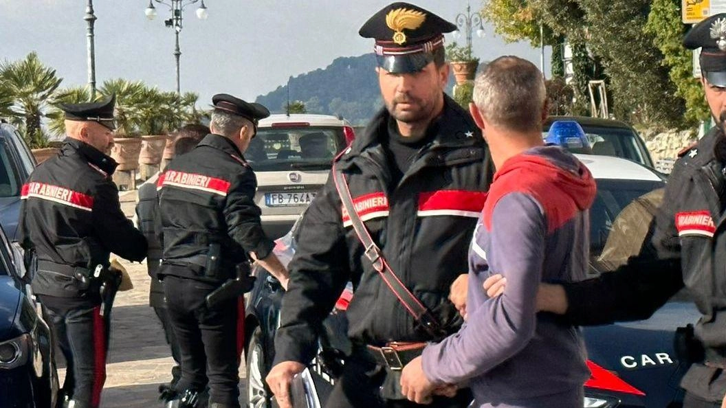 La banda dei Rolex. I carabinieri arrestano tre specialisti stranieri. Furti per 400mila euro
