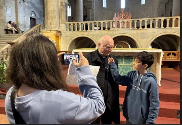 I ragazzi della classe 2F della scuola media Cesalpino alla scoperta del significato del Giubileo