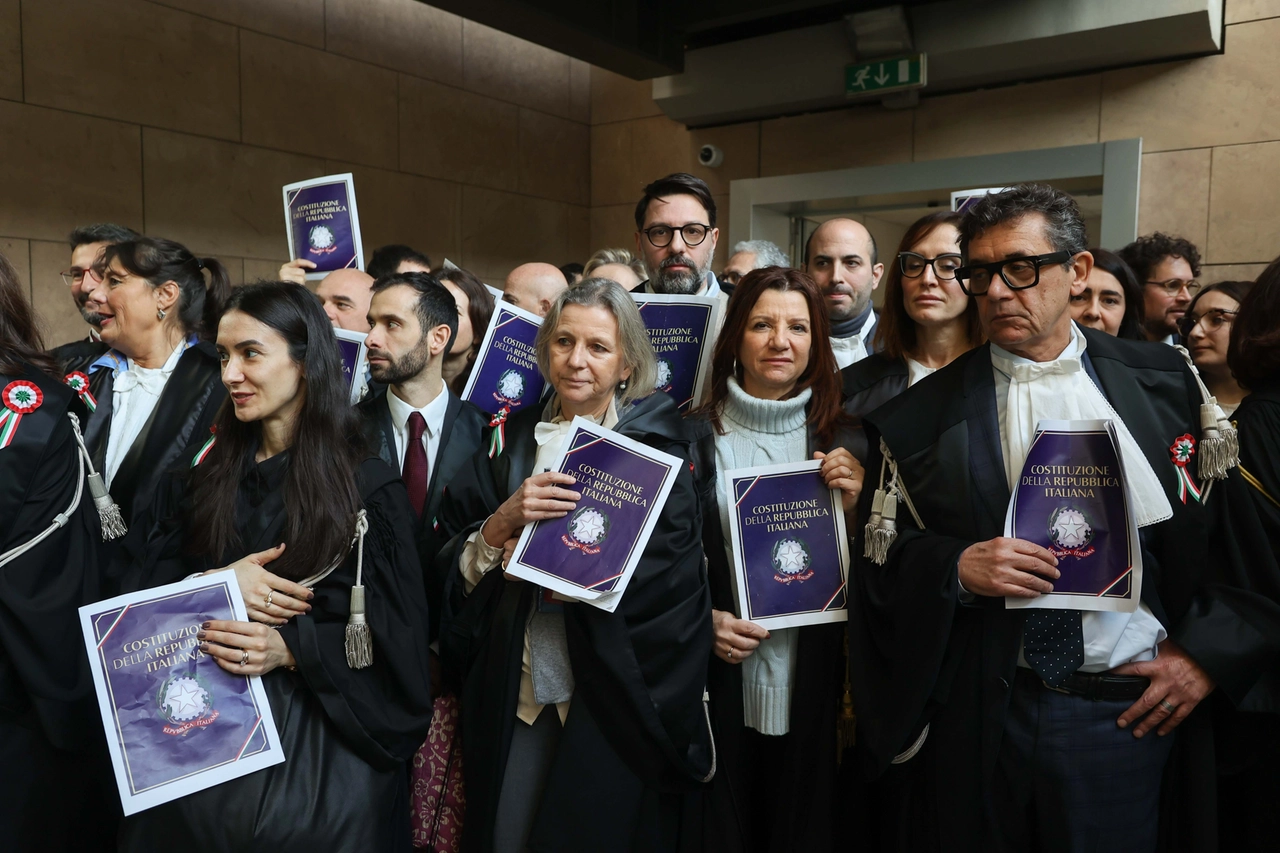 Il flashmob protesta magistrati (Giuseppe Cabras/New Press Photo)