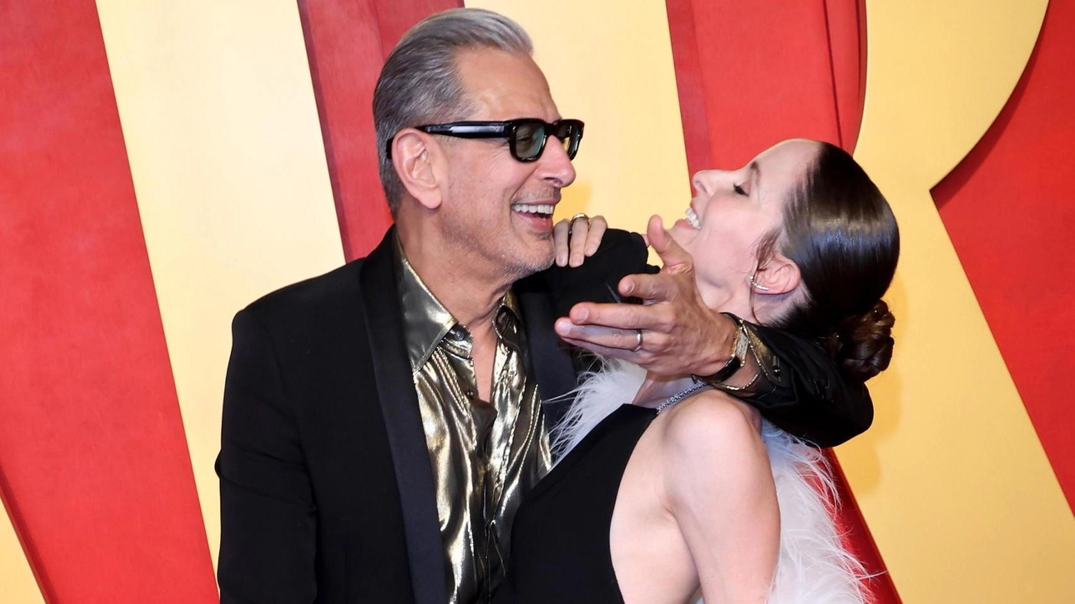 Jeff Goldblum, una star con il pallino del jazz. Il divo pronto a stregare il teatro Niccolini