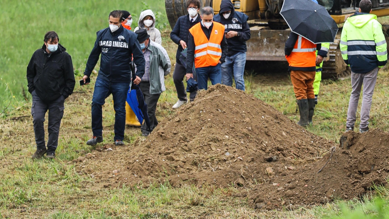 I carotaggi sui terreni interessati disposti dalla procura antimafia di Firenze nell’ambito dell’inchiesta Keu