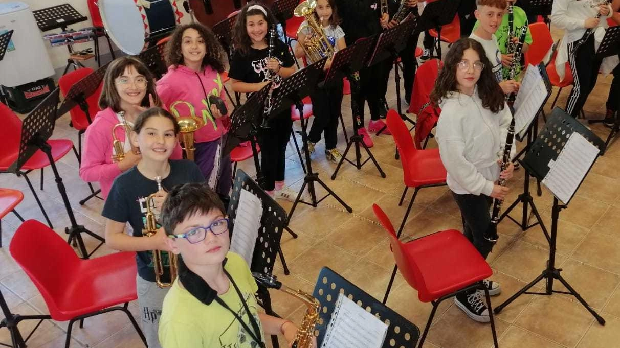 “La Banda a Scuola” coinvolgerà gli alunni delle classi IIIA e IIIB della Primaria di Sarteano. L’intento della Filarmonica e...