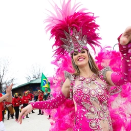 Firenze, il Carnevale di Pace torna a colorare San Donato