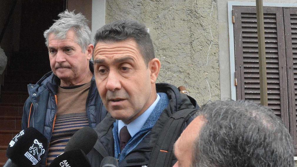 La visita del generale Vannacci: "Sandro ha difeso casa e famiglia dimostrerà di essere innocente"