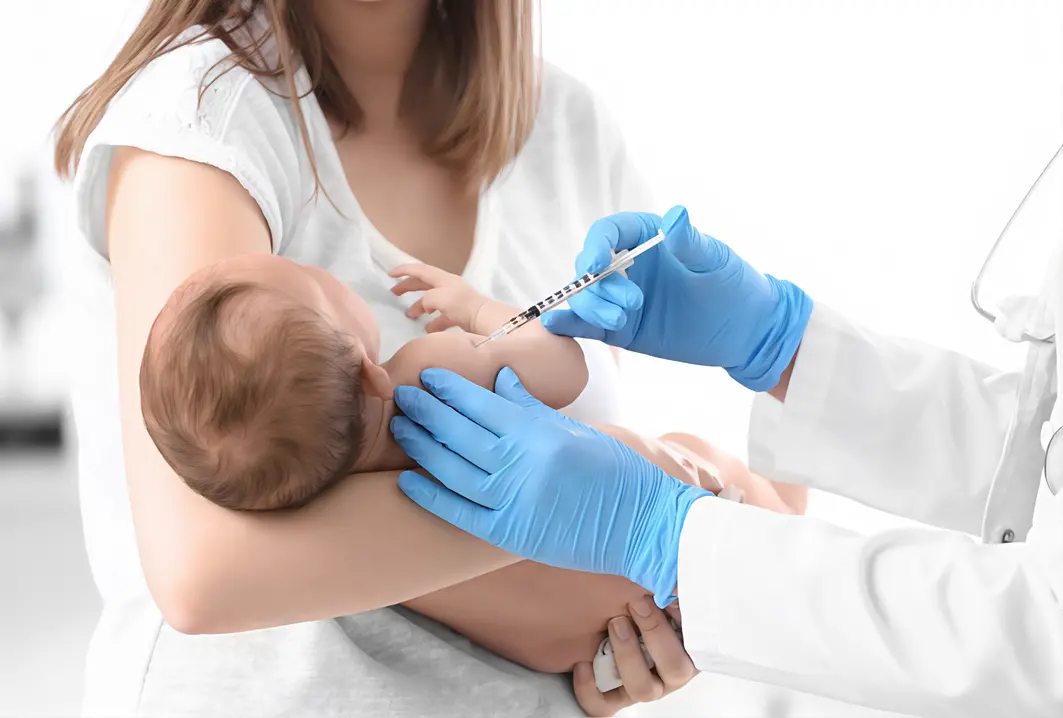 Virus respiratorio dei bambini: da lunedì parte la vaccinazione