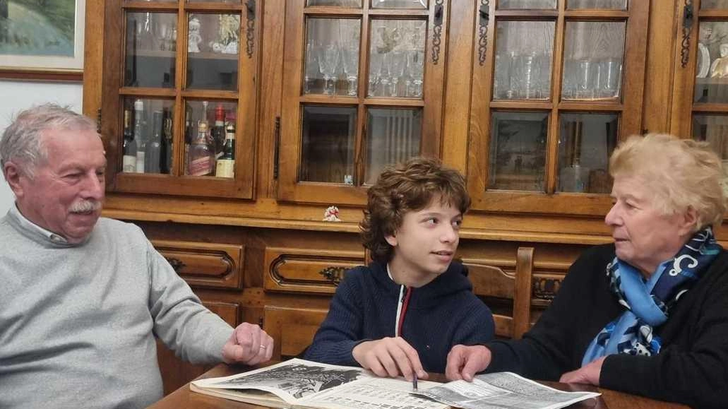 Uno studente delle medie Fermi: "La prof ci ha chiesto di cercare testimonianze in famiglia" "Parlando con mio nonno e la zia ho sentito quanto la Storia che si legge sui libri fosse vera".