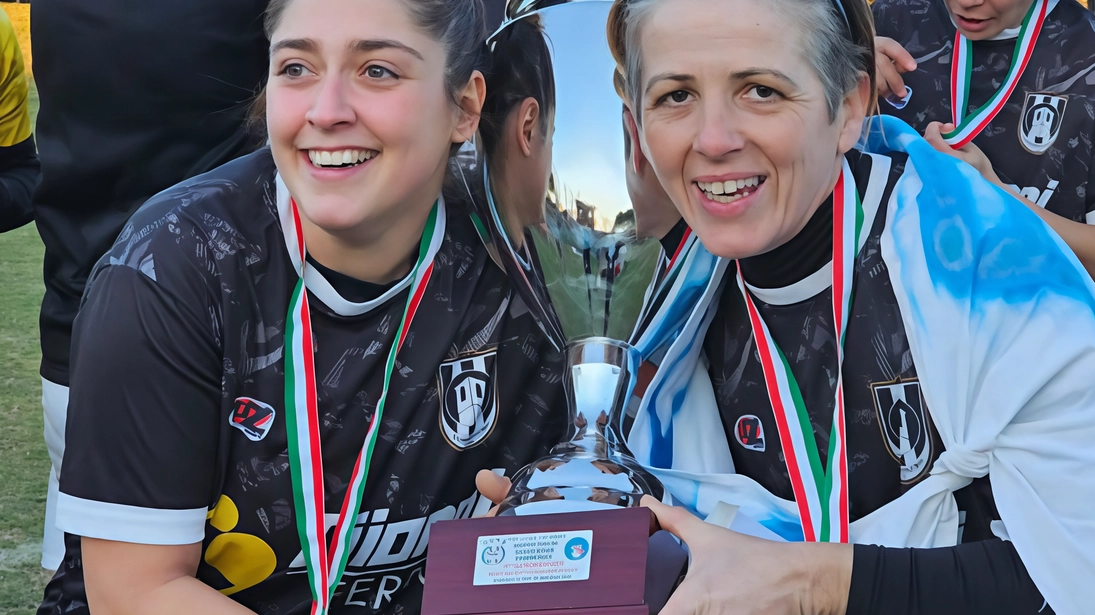 Il Vivialtotevere Sansepolcro abbandona il calcio femminile a 11 per partecipare al campionato toscano. La Baldaccio Bruni di Anghiari ospiterà le giocatrici, mentre Sansepolcro continuerà con il calcio femminile a 5.
