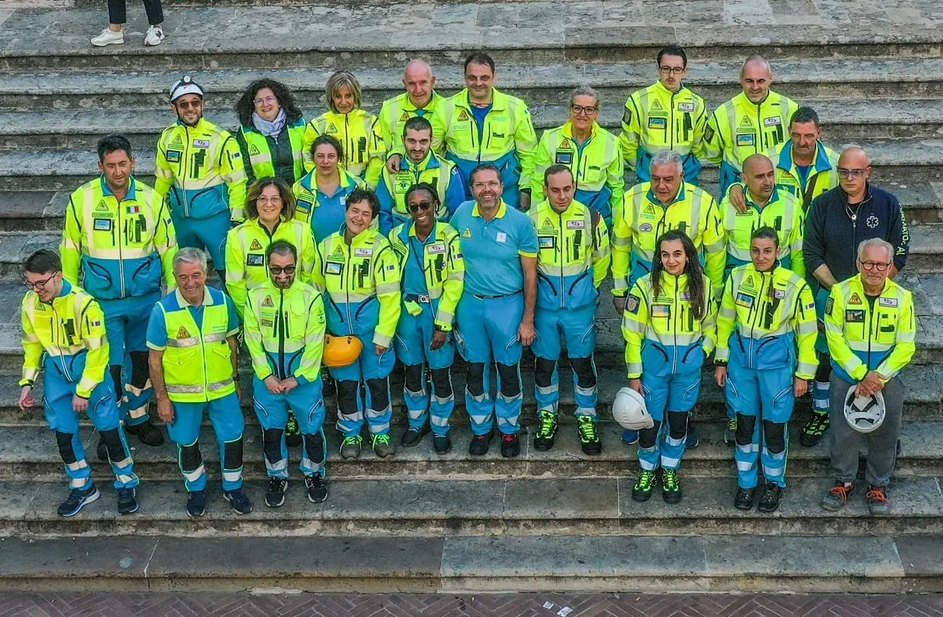 San Gimignano e la solidarietà. Misericordia sempre in prima fila. Ripartono i corsi di primo intervento