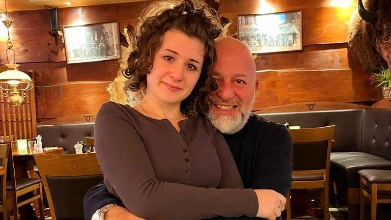 Martina Voce, 21 anni di Firenze, nella foto insieme al padre Carlo