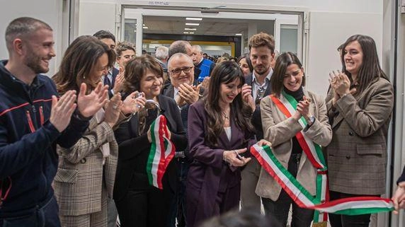 Il taglio del nastro dell’ex Centro di Salute di Ponte San Giovanni nella zona dell’Apogeo Ora si chiama Casa della Comunità