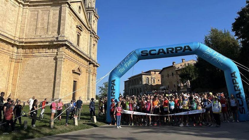 https://www.lanazione.it/image-service/view/acePublic/alias/contentid/MTdlZjIxZjUtNGNhZS00/0/la-montepulciano-run-fa-boom-tanti-iscritti-alberghi-tutti-pieni.jpeg?f=16:9&w=1200&h=630