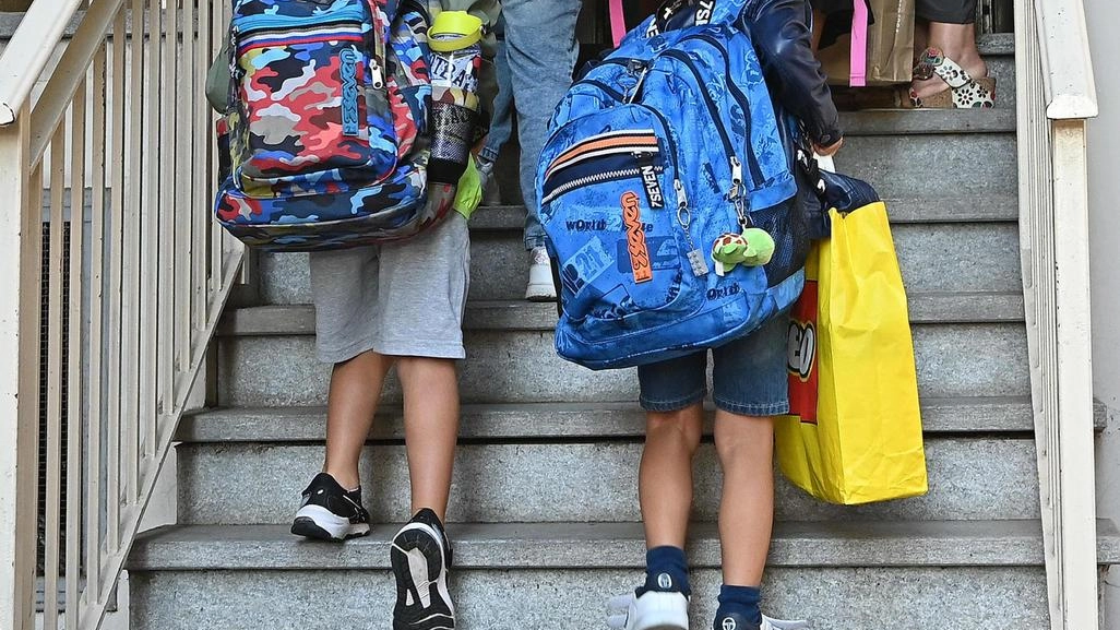 Bagnone, disagi per i ragazzi di Villafranca che frequentano il Baracchini. Dopo le verifiche della Corte dei conti cambia tutto. Summit in Provincia.