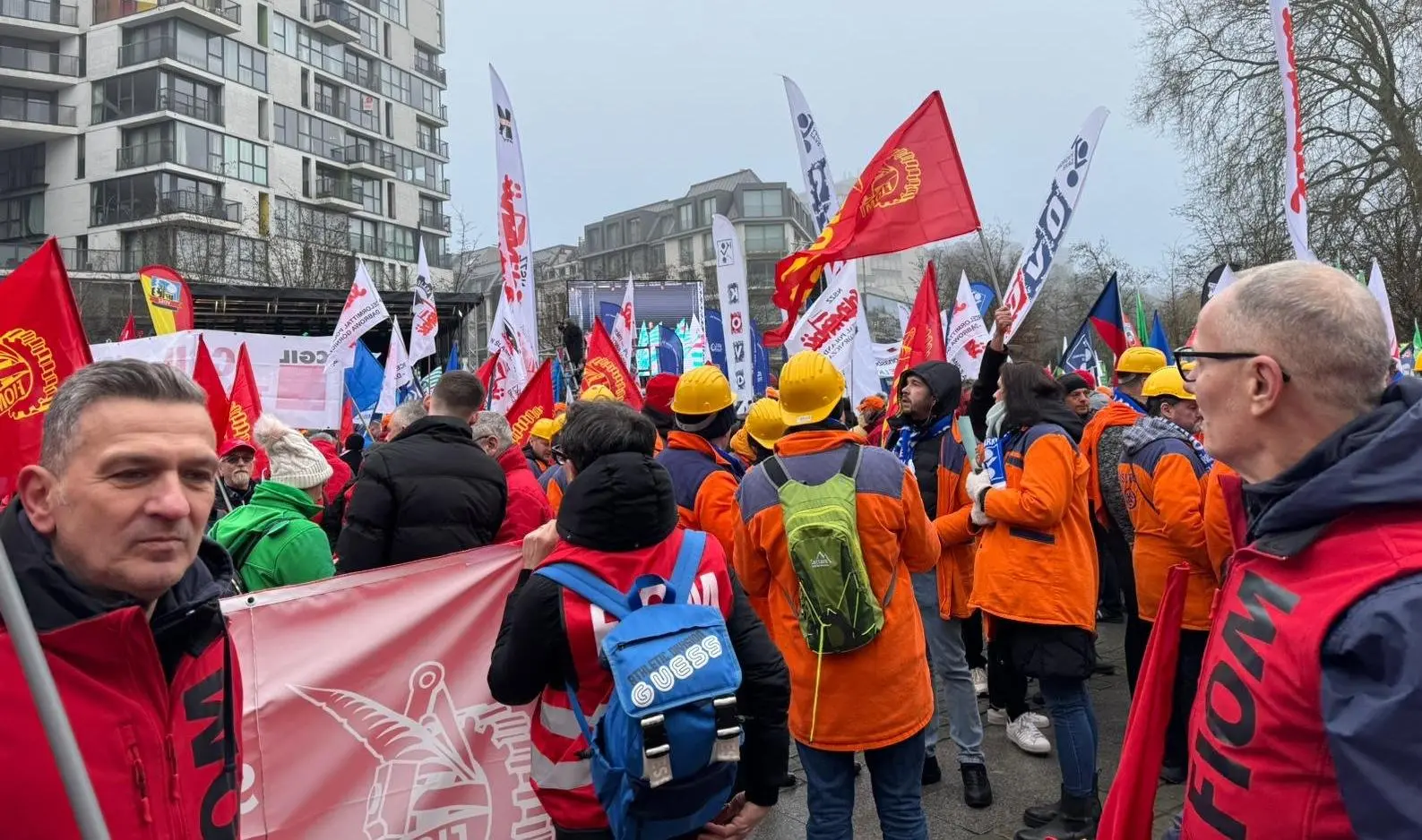 Il caso Ast nel sit-in di Bruxelles: "Esempio di deindustrializzazione"