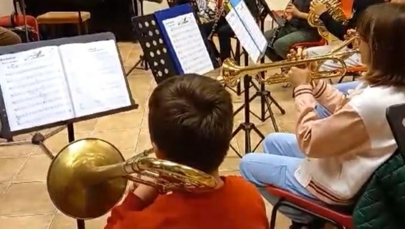 Sarteano, la Filarmonica di torna in classe col progetto ‘La Banda a Scuola’