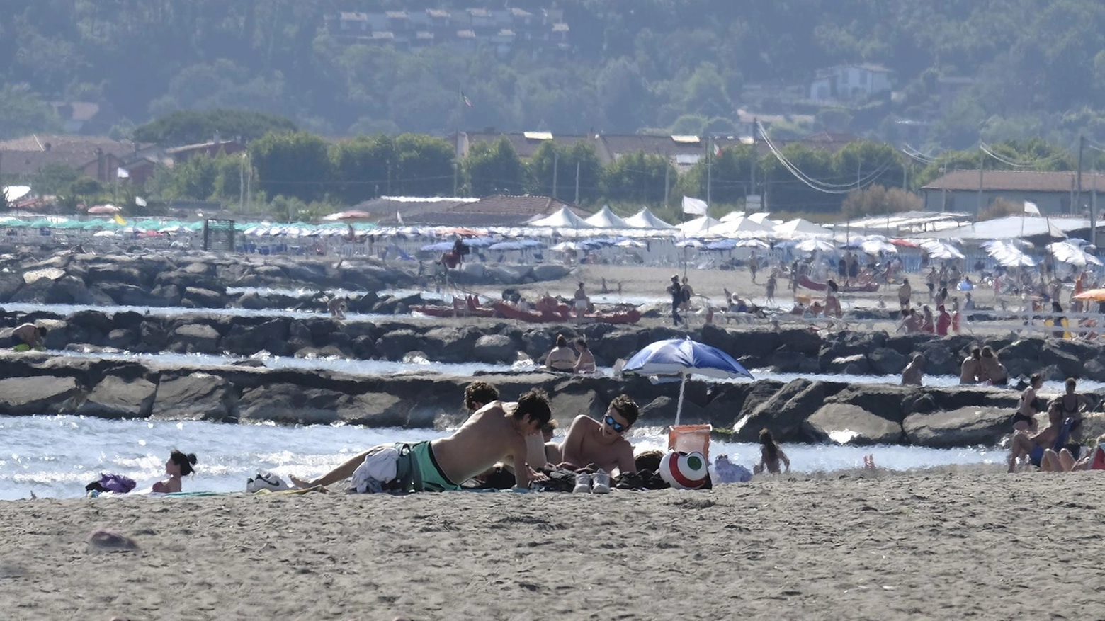 Le domande entro il 24 maggio. Ecco il bando per il retrospiaggia