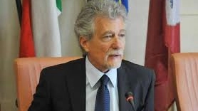 Il sindaco Ghinelli