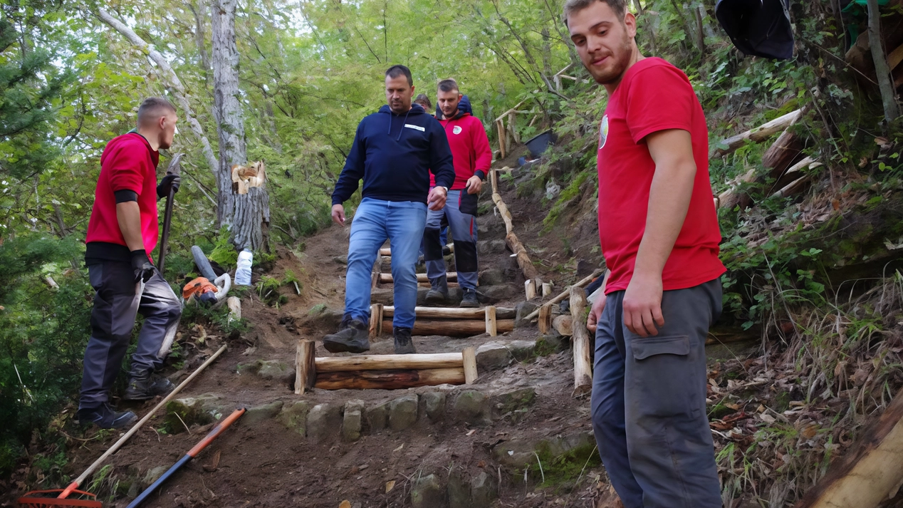 Lavori, completati a altri da realizzare. per migliorare la fruibilità di cammini di San Francesco da parte dei pellegrini che raggiungono l’Eremo