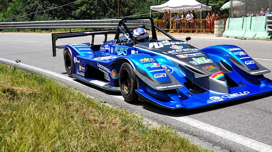 Achille Lombardi, vincitore dell’edizione 2023 del trofeo ’Luigi Fagioli’ al volante dell’. Osella Pa21 4C