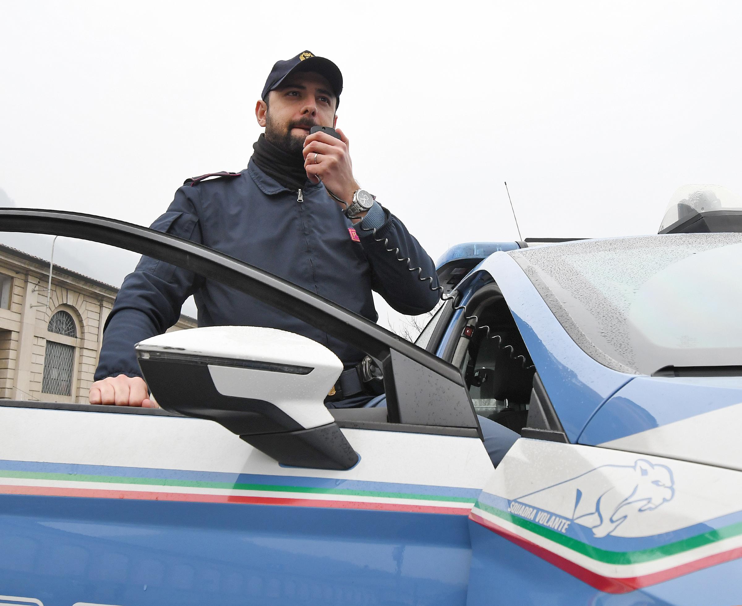 Pisa, blitz a colazione. Tre arrestati al bar fra i clienti in Corso