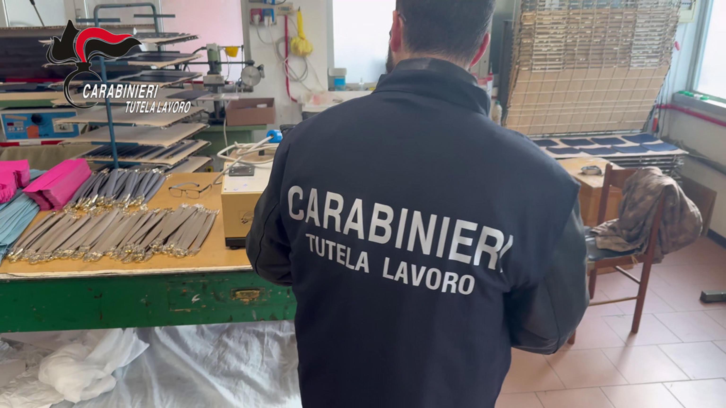 Lavoro, controlli a tappeto: un autolavaggio di abusivi, un irregolare in pelletteria