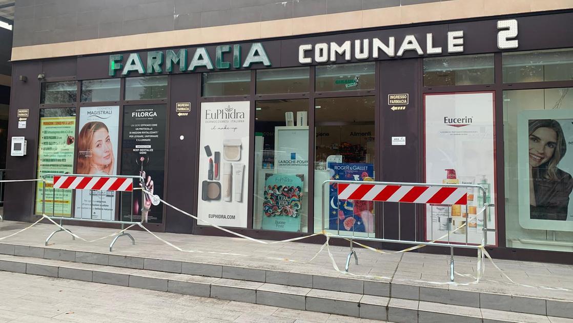 Furto alla farmacia di Piano di Conca, usati due furgoni rubati