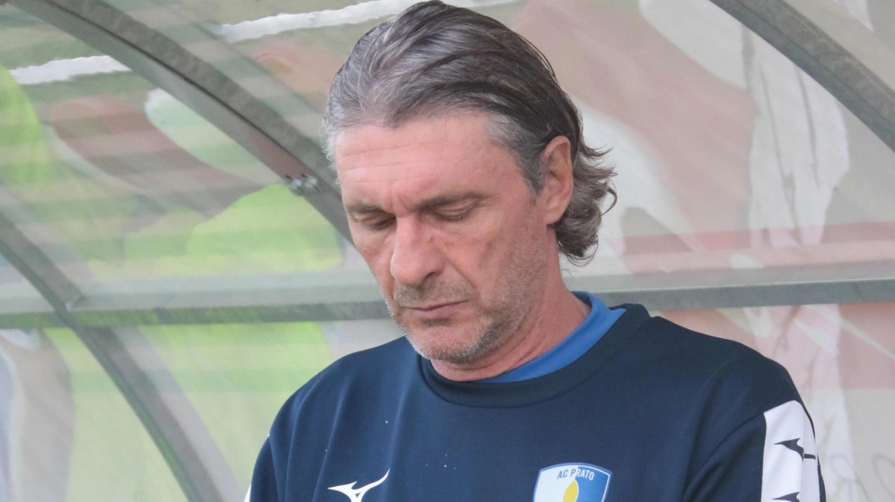 Esonerato il tecnico Maurizio Rifoldi.. Per il derby ci sarà un nuovo mister