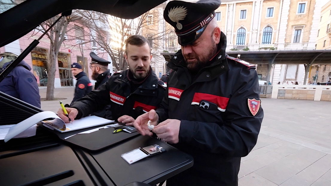 Carabinieri in azione (foto d’archivio)