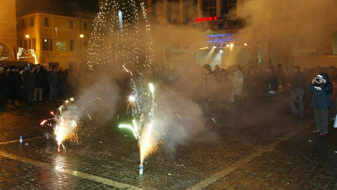 Petardi e fuochi d’artificio vietati per la notte di San Silvestro (foto d’archivio)