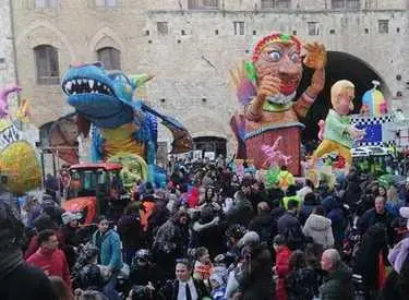 Carnevale da tutto esaurito