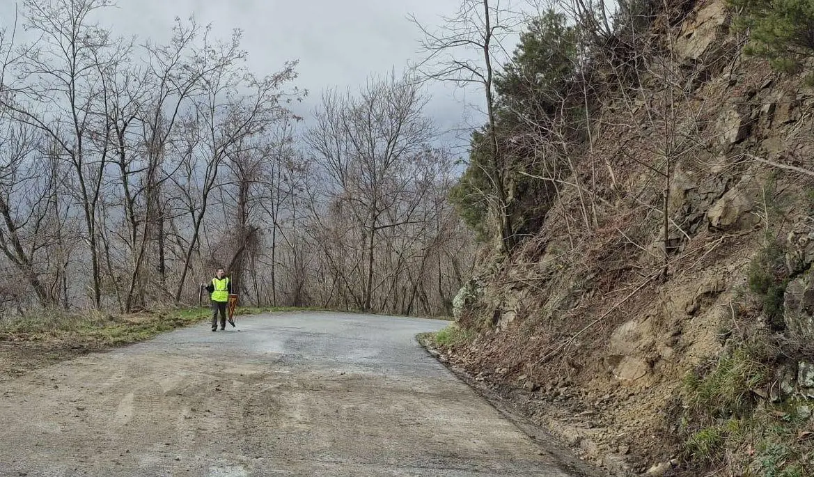 Frane, pioggia e raffiche di vento. Notte di paura su tutto il territorio . I livelli dei fiumi arrivati al limite