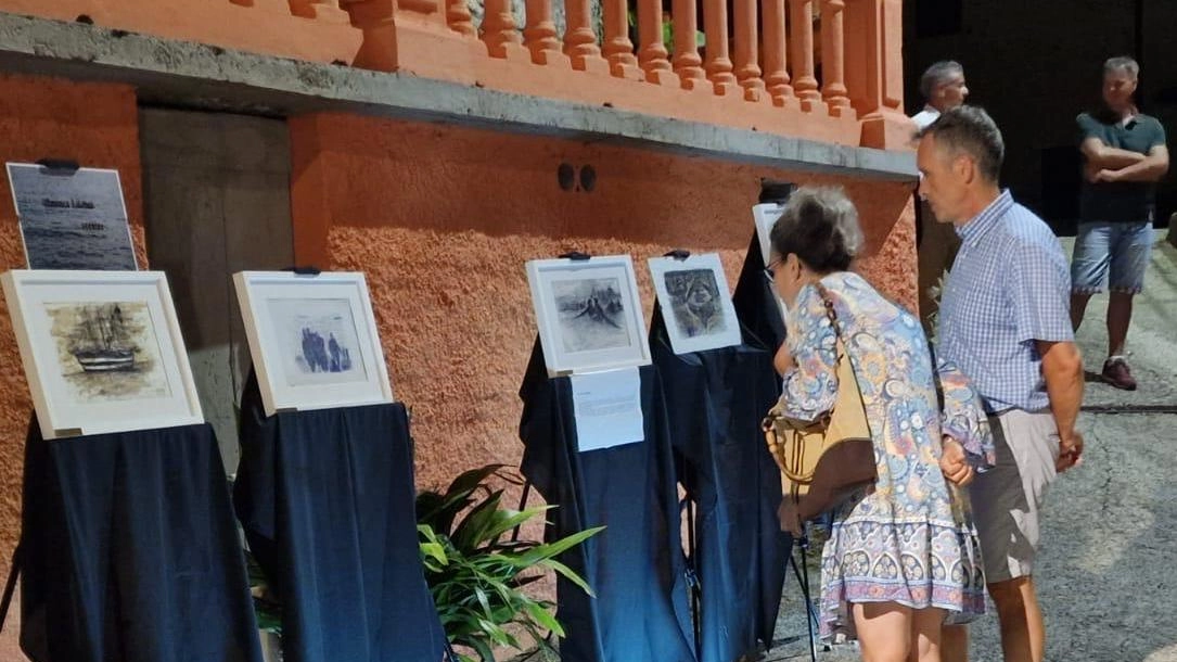 Tassonart e il ’Genius loci’. Mostra diffusa nel borgo. Dodici artisti in esposizione, opere collocate dappertutto