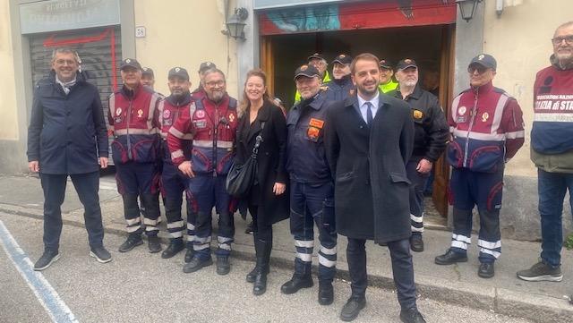 Piazza San Domenico, ecco il presidio fisso di volontari, protezione civile e polizia