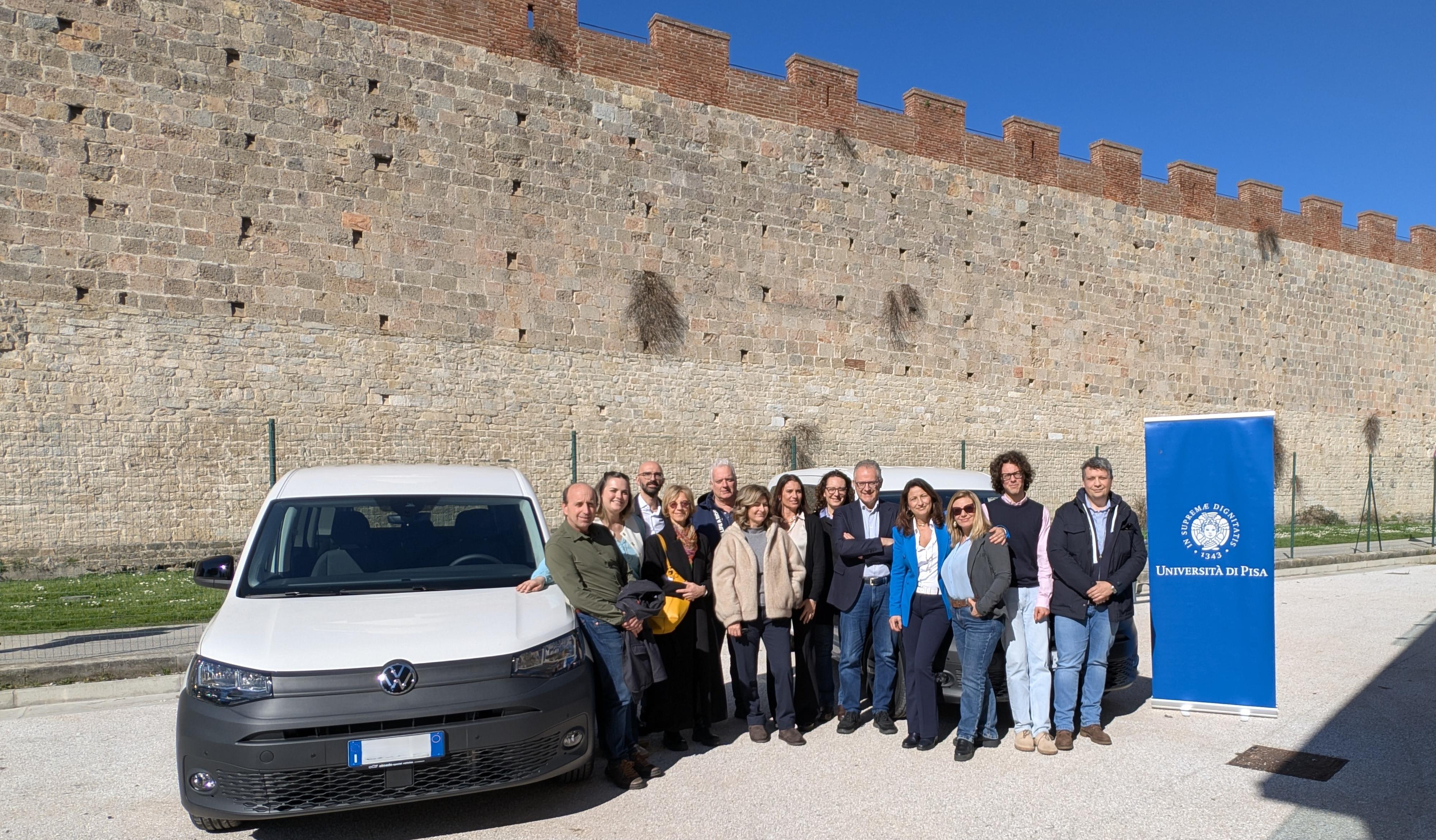 Da oggi Unipi ha due nuove auto per il trasporto di studenti con disabilità