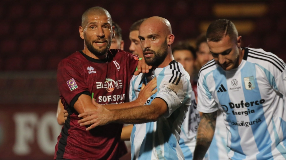 Pontedera- Entella: un momento della partita (Fotocronache Germogli)