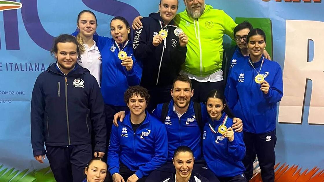 Karate Casentino da urlo. Cinque trionfi nazionali