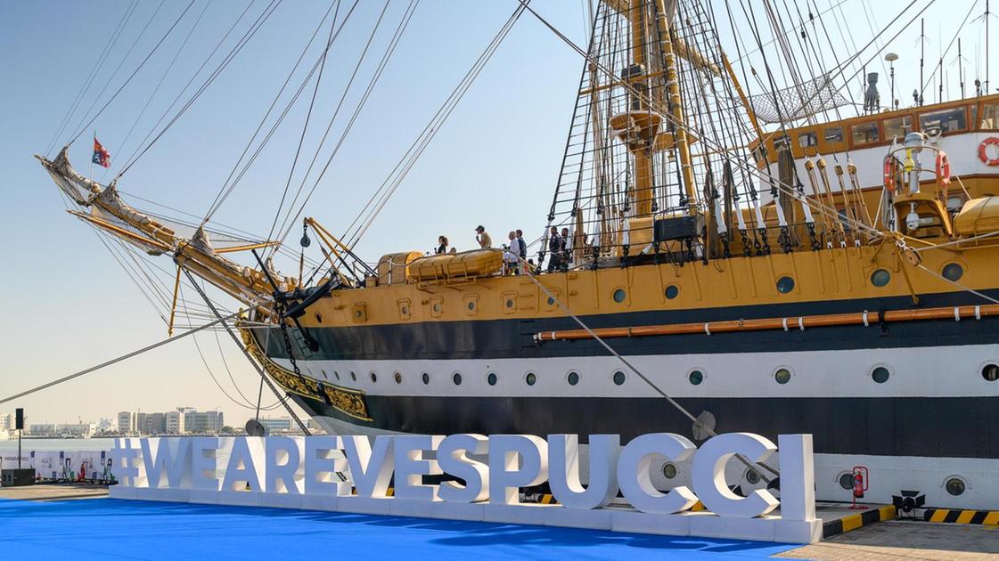 Nave Vespucci, La Spezia ‘beffata’ in corsa. Il tour del mondo si chiude a Trieste