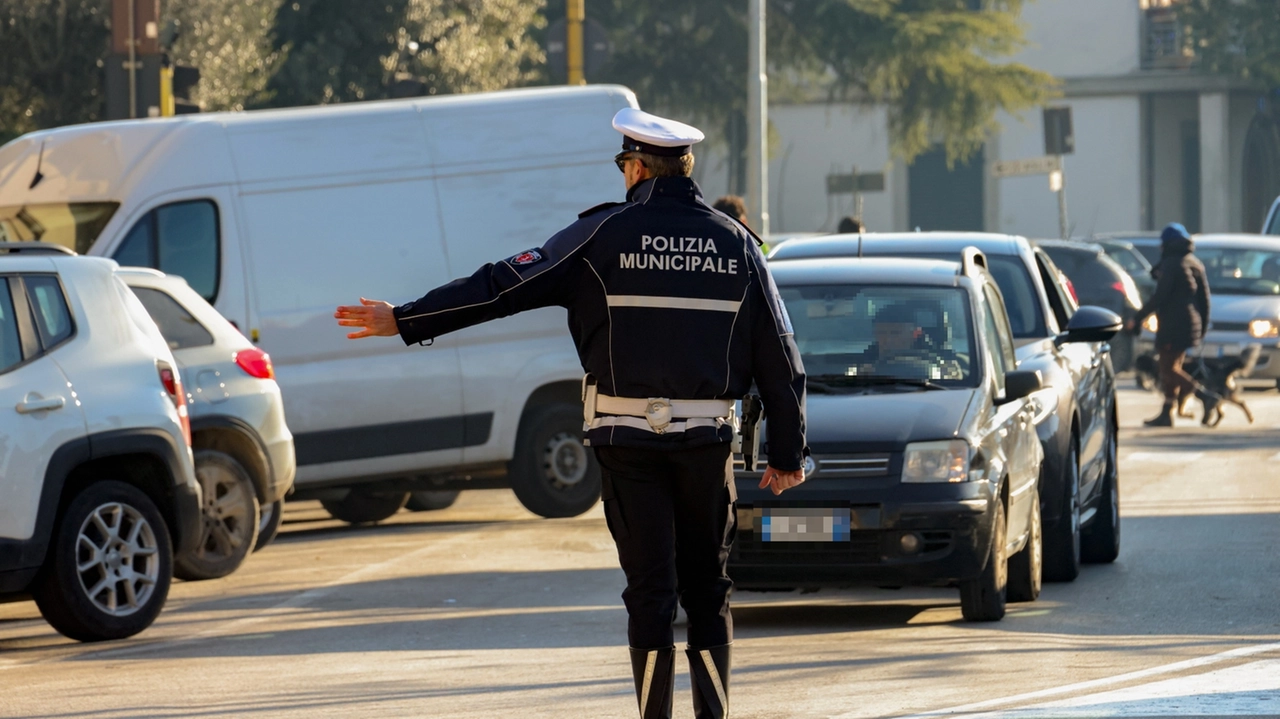 Polizia municipale (foto di repertorio)