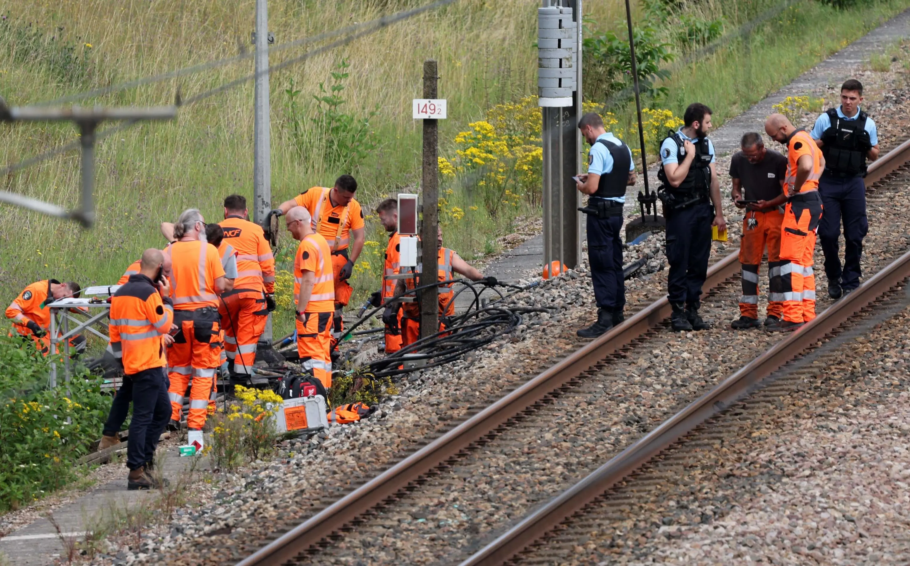 L’ombra del sabotaggio alla ferrovia. Sfondato il cancello di un’area Rfi, ma niente danni alle strumentazioni