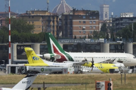 L'aeroporto di Firenze. Il sistema degli scali toscani mostra cifre record nei primi sei mesi del 2024