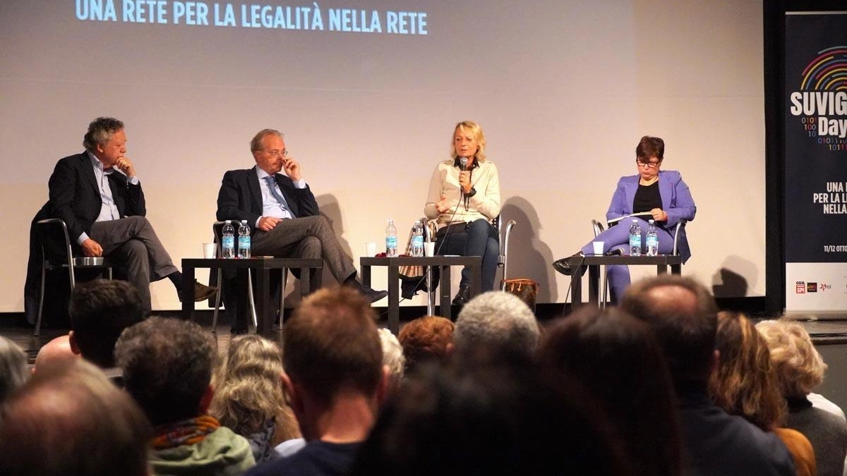 Il convegno che si è tenuto al Teatro dei Risorti di Buonconvento